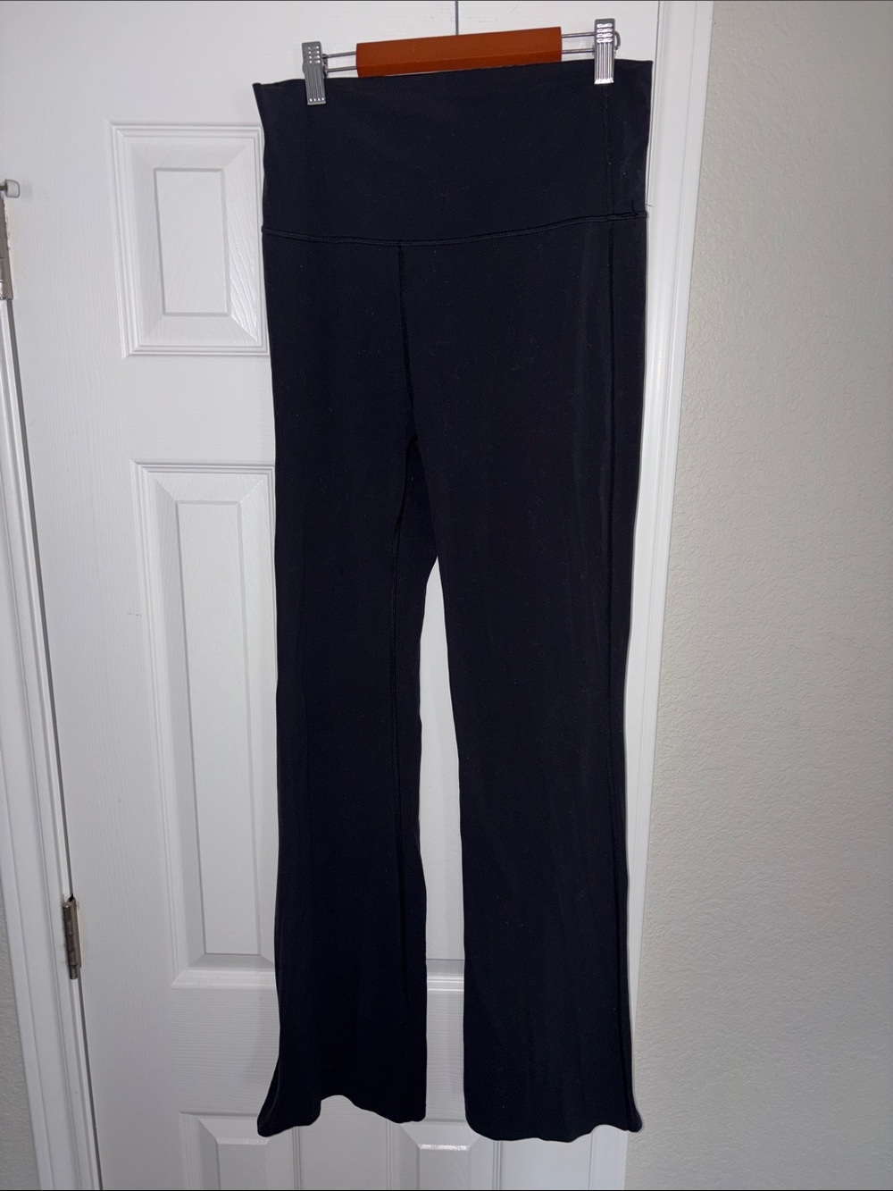 Women’s Black High-Waist Flare Leg Yoga Pants
